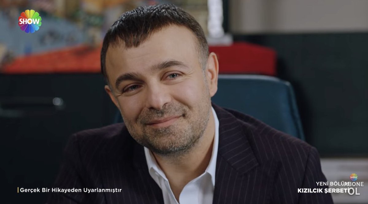 EventBirce's tweet photo. Los guionistas se olvidan o creen que nos olvidamos que Asil entrego pruebas a Mustafa sobre İdil, lo cual llevo a la muerte de él y doğa... Entonces como kıvılcım puede ser amiga del hombre causante de la muerte de su hija y Nursema enamorarse de él 
#Kızılcıkşerbeti   #KıvMer https://t.co/3rHuhtcU5Y