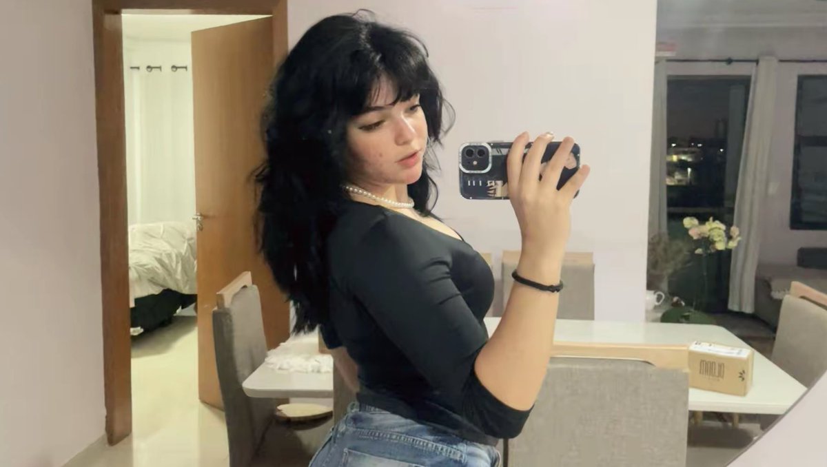 molodoya . ˚₊‧ tweet media