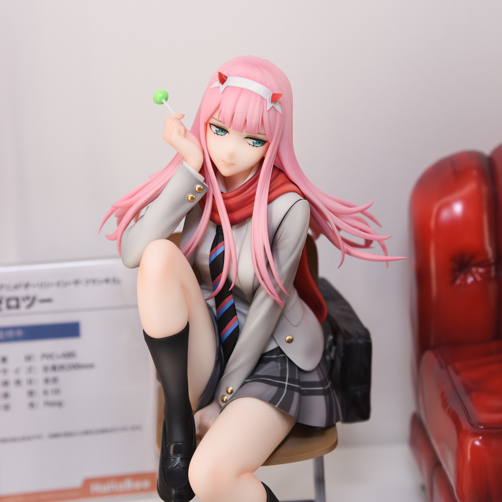 Zero Two from DARLING in the FRANXX by Hanabee