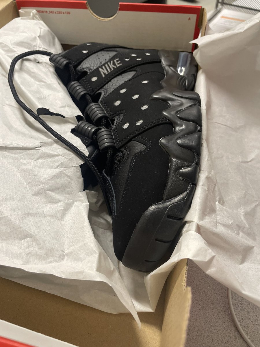 D3EBest's tweet photo. New thug it outs. I had to retire the NB’s 🥹 https://t.co/OPnRCONQiJ