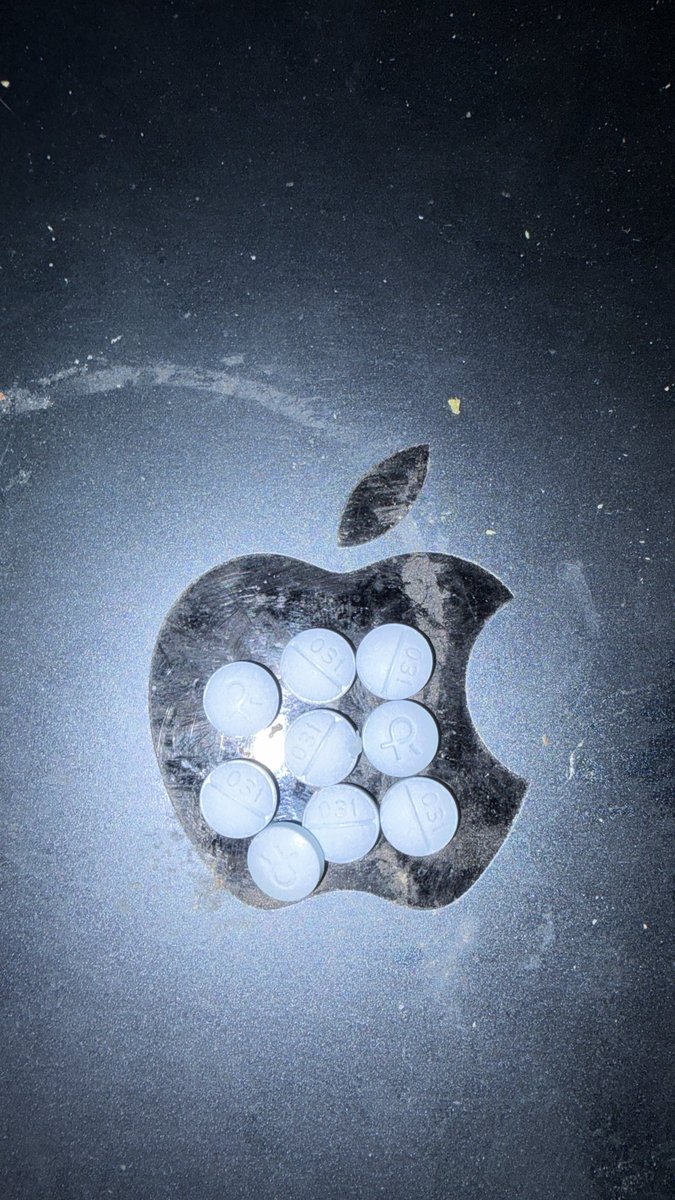 ShawnieSwisher's tweet image. Oxycontin in my
system, man, I'm feeling kinda strange
these v cuts shmacking first time trying em
#GHSP #SLUMPED #SMOKEDATSHIT