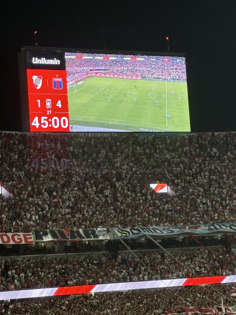 #Tigre
Termínalo Zunino!!