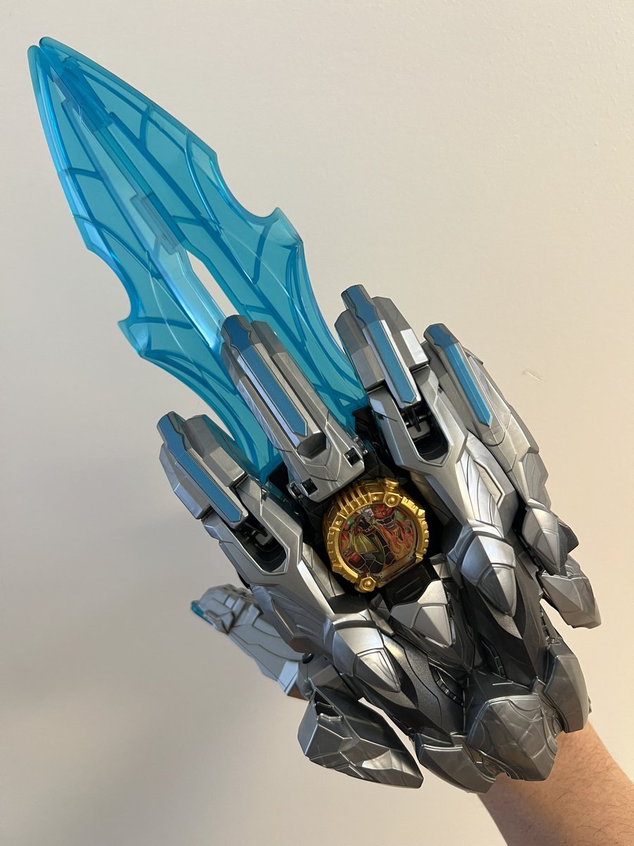 NvKknpbmkIbDg6m's tweet image. #ナンバーワン戦隊ゴジュウジャー 

最終回に再び、等々力凱亜（ガオレッド）
出演させていただきました！！！

エンゲージ🦁🔥🔥🔥🔥🔥🔥🔥🔥

ありがとう、ゴジュウジャー！！！！
ありがとう、スーパー戦隊！！！！

また、いつか。

#ゴジュウジャー
#ゴジュウジャー最終回
#スーパー戦隊50周年