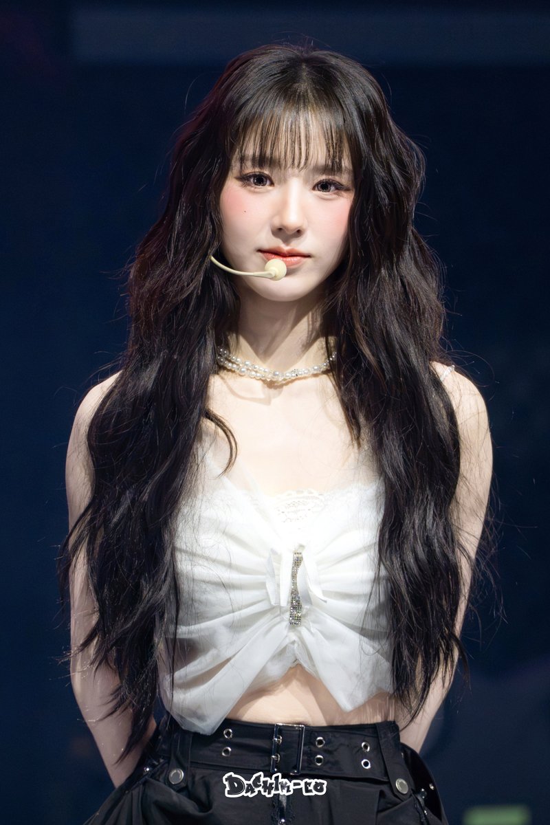 dachik_eo's tweet photo. 20260207 ARTMS (아르테미스) World Tour <Grand Club Icarus> in Seoul - 이화여자대학교 ECC 삼성홀   
#ARTMS #Heejin #희진 https://t.co/XkxKNRSSPP