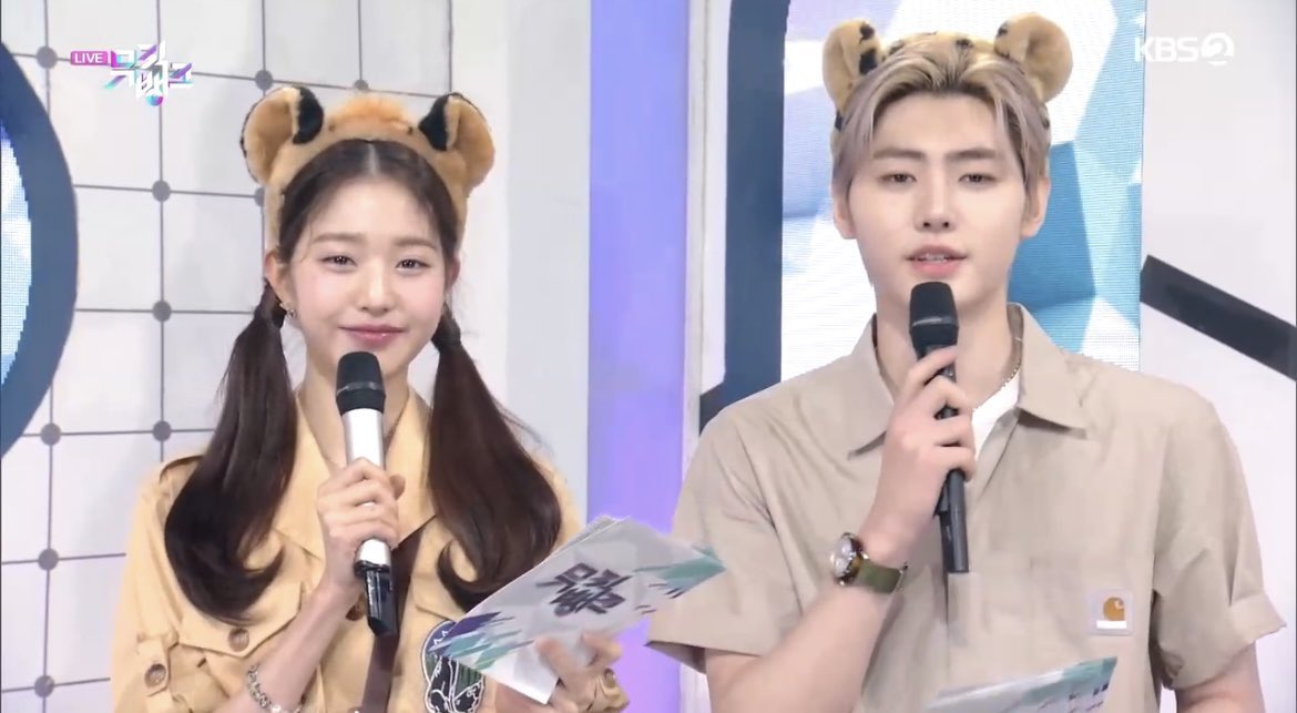 keitadj3's tweet image. ミュージックバンク女性MC

28 #AFTERSCHOOL ユイ
29 パクセヨン
30 #SISTAR ボラ
31 #RedVelvet アイリーン
32 #LABOUM ソルビン
33 ソルビン
34 #LOVELYZ ケイ
35 シンイェウン
36 #OHMYGIRL アリン
37 #IVE ウォニョン
38 ウォニョン
39 #LE_SSERAFIM ウンチェ
- #ILLIT ミンジュ
40 #izna ジミン🆕