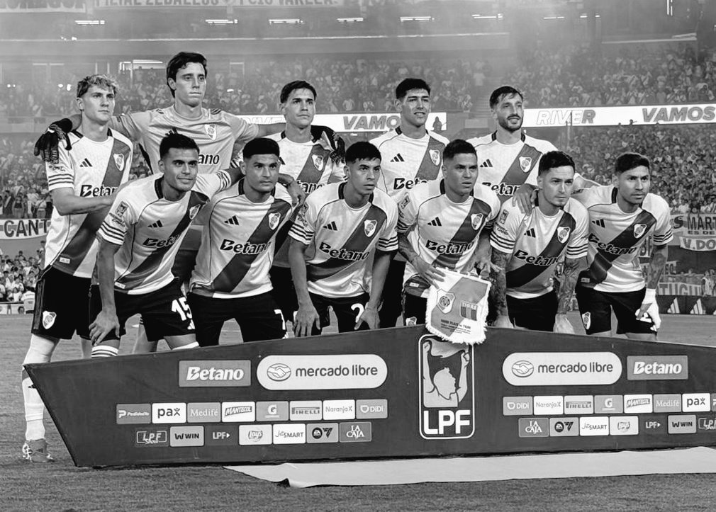 Politica en River tweet media