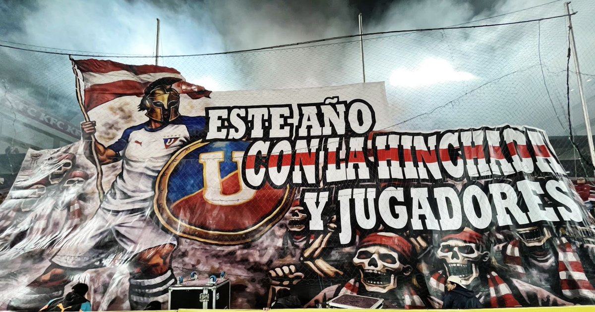 Vamos <a href="/LDU_Oficial/">LDU Oficial</a> !!!!

#NocheBlanca