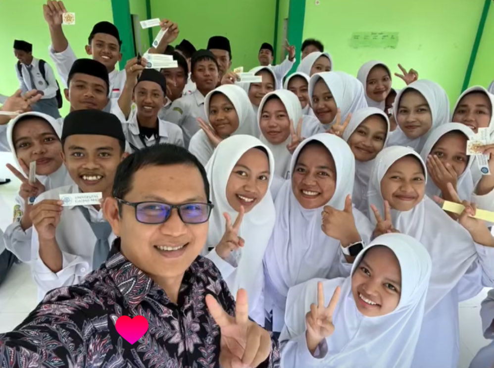 I Made Andi Arsana (IG:@madeandi) tweet media