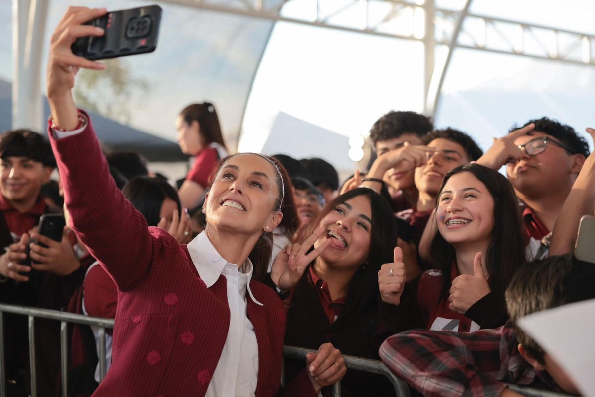 Juan Becerra Acosta tweet media