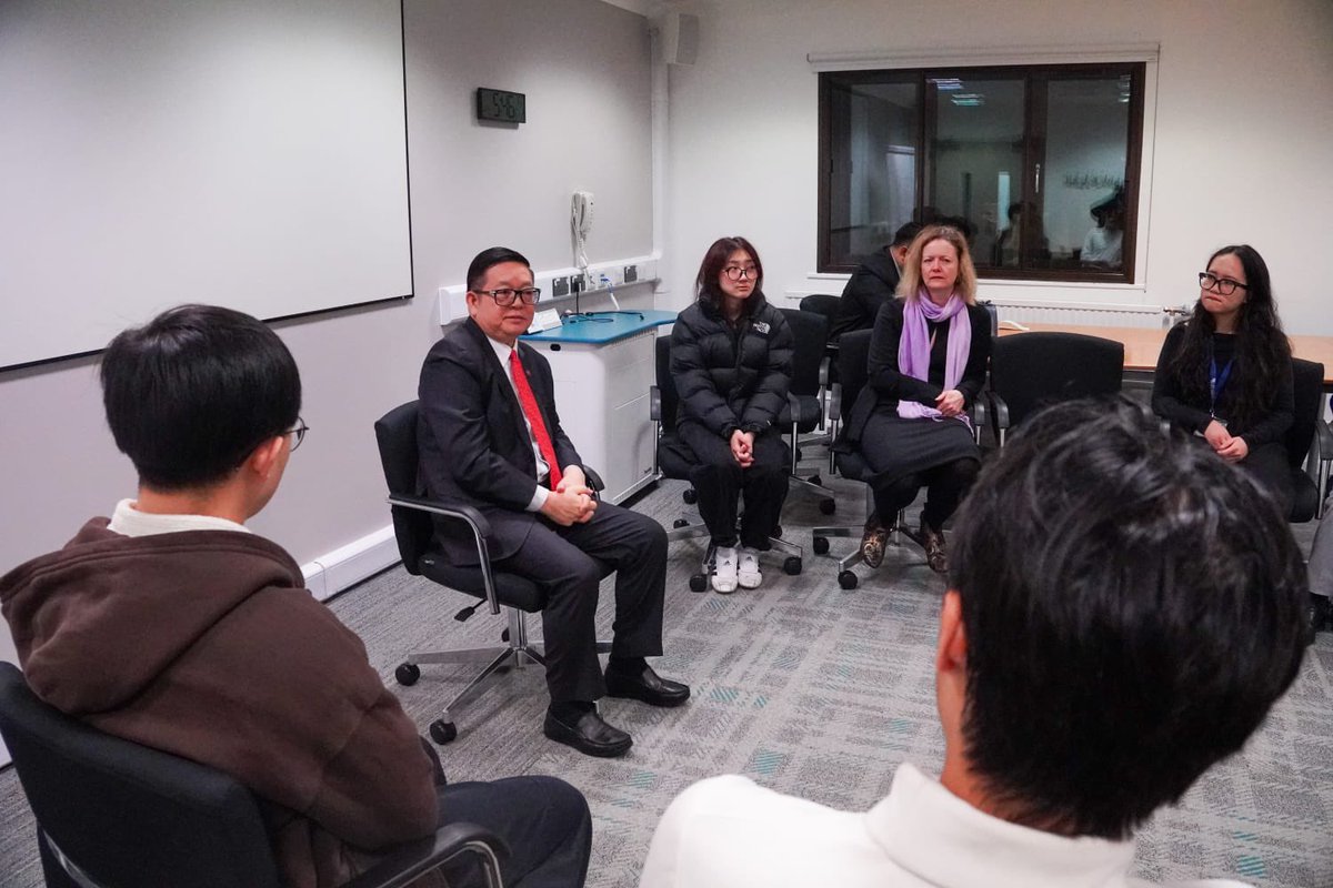 ASEAN's tweet photo. Secretary-General of ASEAN Dr. Kao Kim Hourn, engaged in a dialogue with Southeast Asian students in the University of Warwick on their academic journeys and experiences in pursuing higher education overseas. Dr. Kao encouraged the students to work hard and utilise their opportunity to learn as much as they can and shared the importance of having passion and purpose in life. Dr. Kao also shared that there are growing interests from external partners of ASEAN on the work of ASEAN, among others.