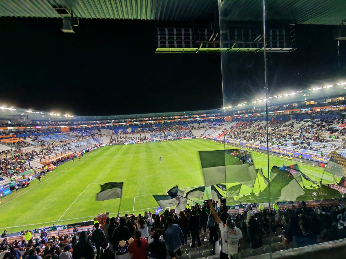 Nosotros acá vamos <a href="/Tuzos/">Club de Futbol Pachuca</a>!!!