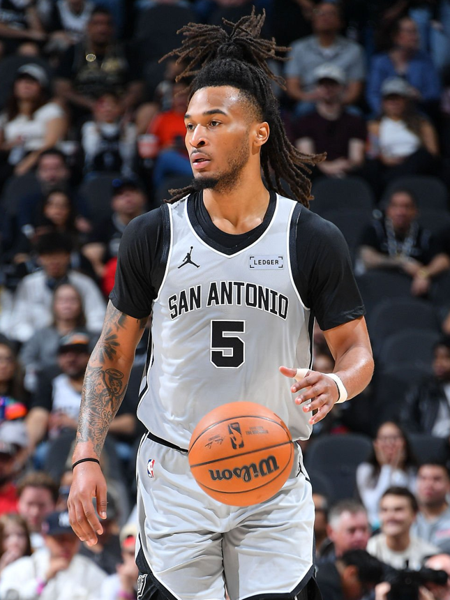 50NuancesDeNBA's tweet photo. STEPHON CASTLE CE SOIR :

40 POINTS | CAREER-HIGH 🔥
12 REBONDS
12 ASSISTS
LA WIN FACE AUX MAVS ✅
RIEN DE FORCÉ, QUE DU KIF BORDEL ✅

TOUT PUTAIN, IL A TOUT FAIT !

DEUXIÈME JOUEUR DANS L'HISTOIRE DES SPURS RÉALISANT UN TRIPLE-DOUBLE À 40+PTS !

SAN ANTONIO PASSE EN [36W-16L] ! https://t.co/ZFOXrij1dS