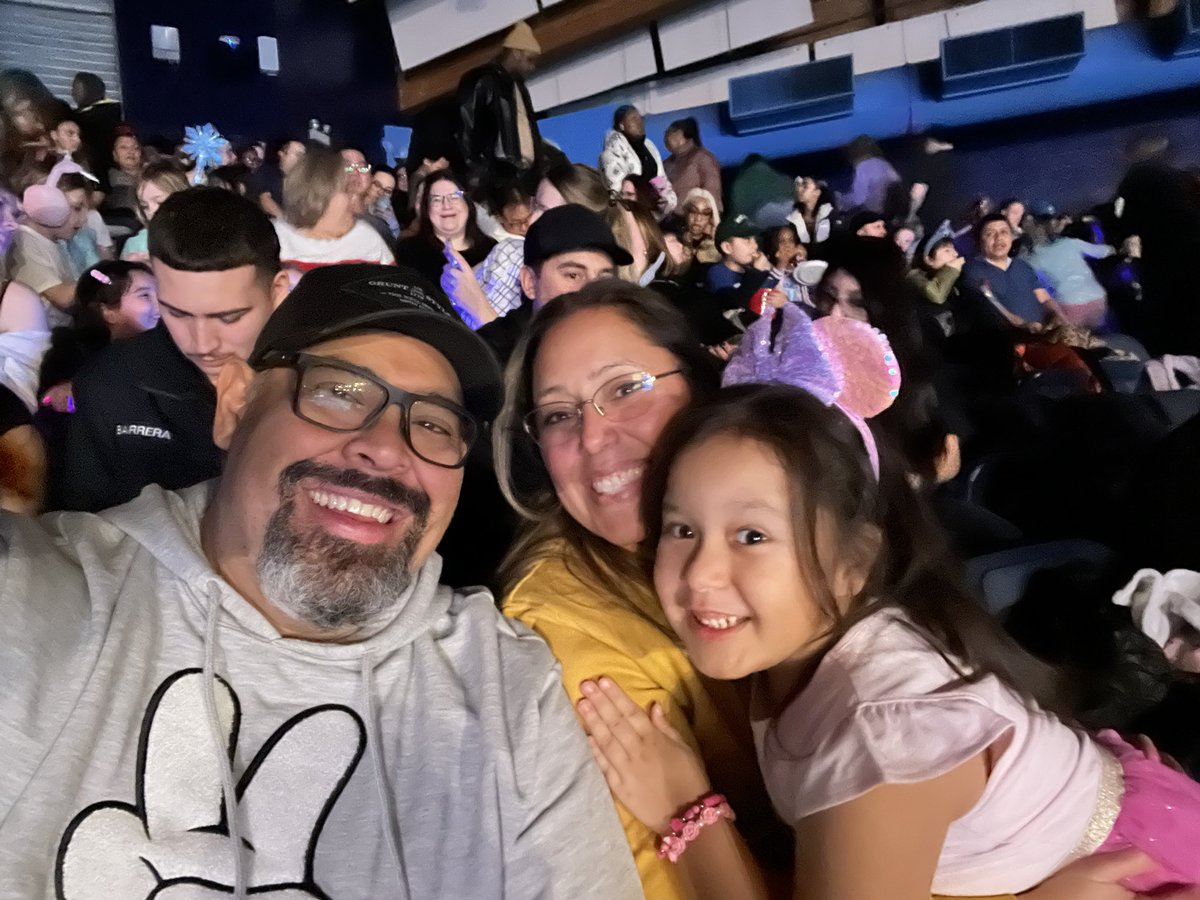 Roberto Hernandez17 tweet media