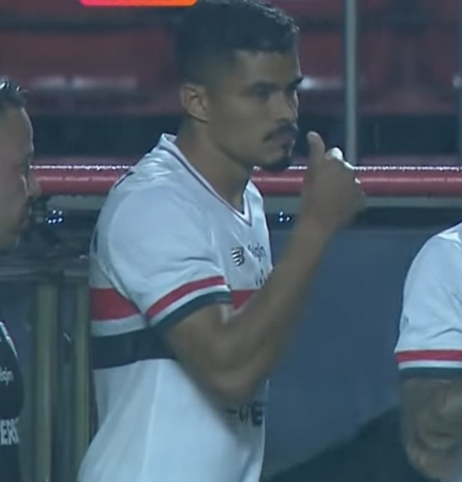 somosaopaulinos's tweet photo. Lucas Ramon: já fez mais que o Cédric https://t.co/7qGqhAUcVL