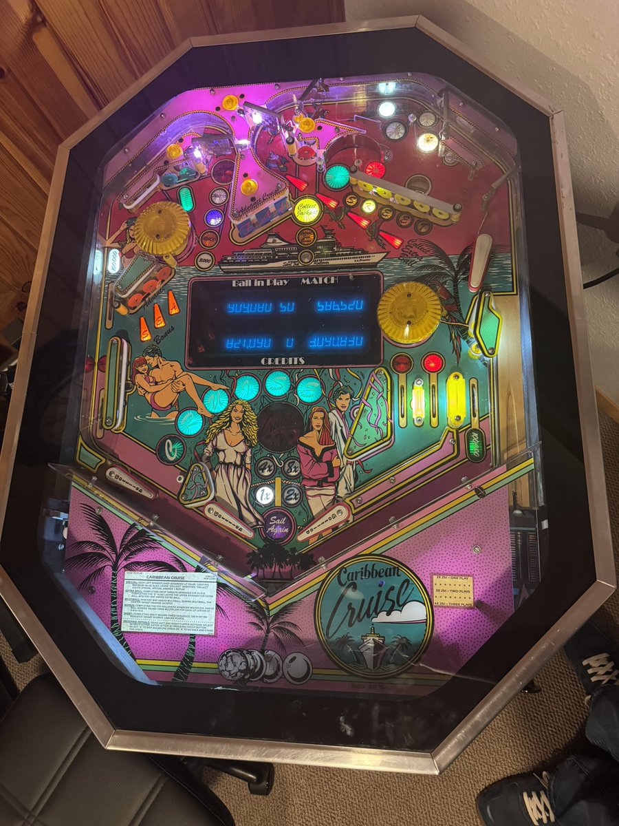 Aaron @ We Buy Pinball tweet media