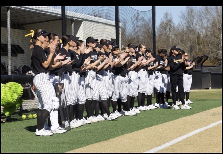 St. Amant Softball tweet media