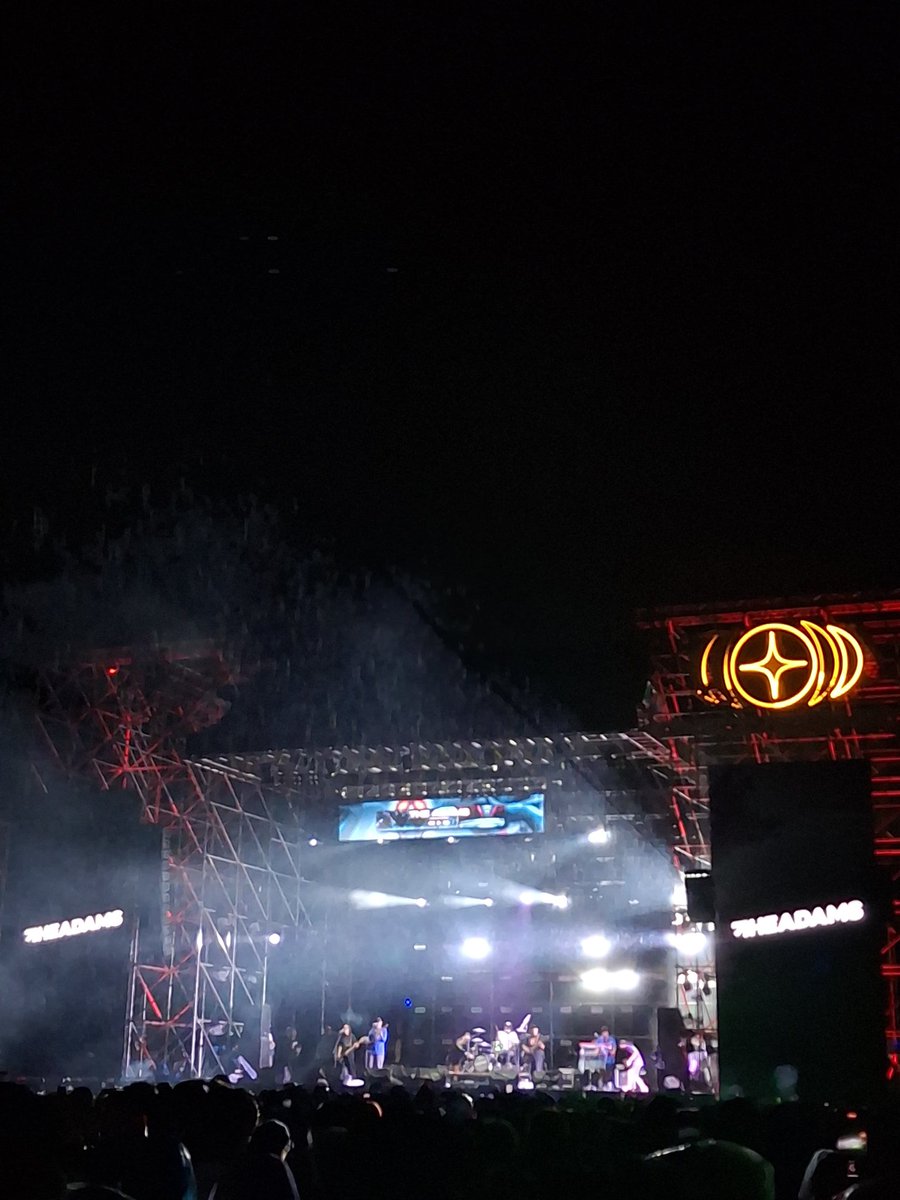 whoisfapp's tweet photo. pingine nonton iki ambi cah kae, PINGINEEE!? https://t.co/91mO4S1Bty