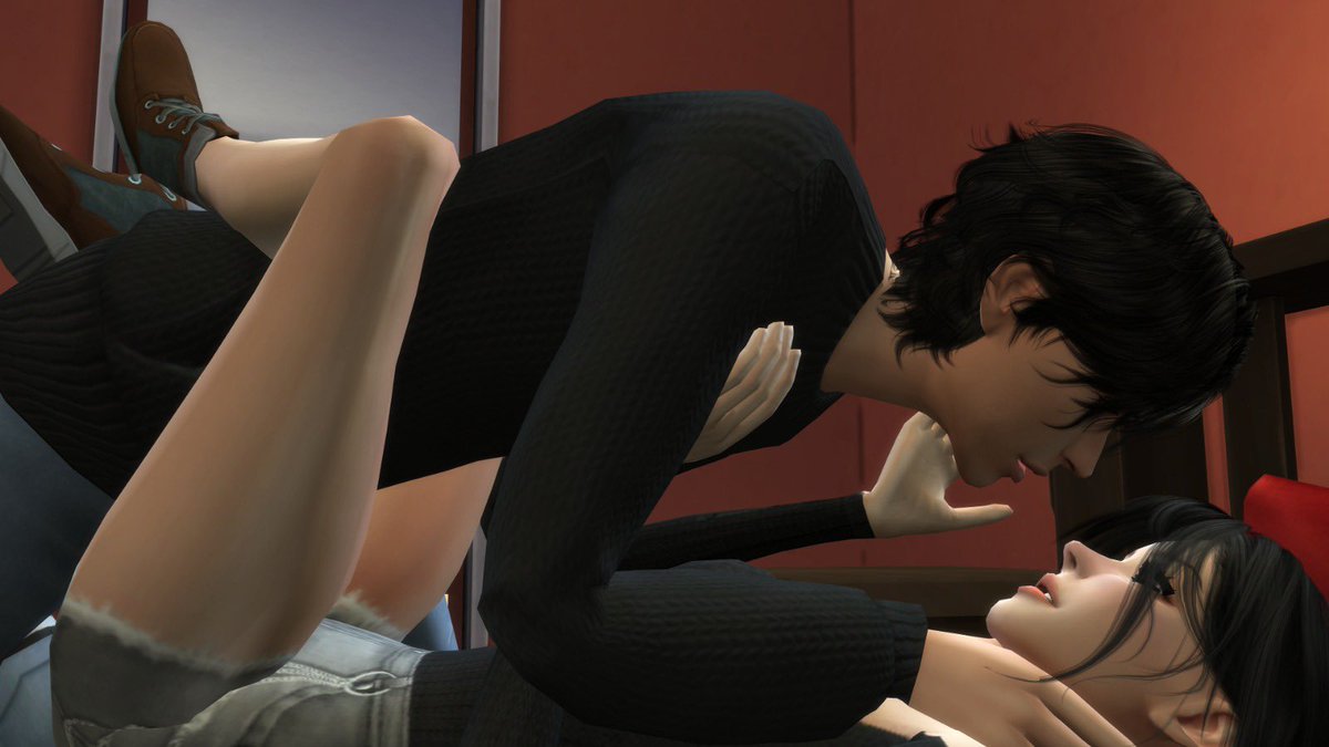 sims gravescest ⚰️ tweet media