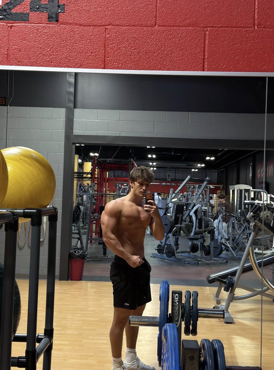 richard (@richardduchonn) on Twitter photo 