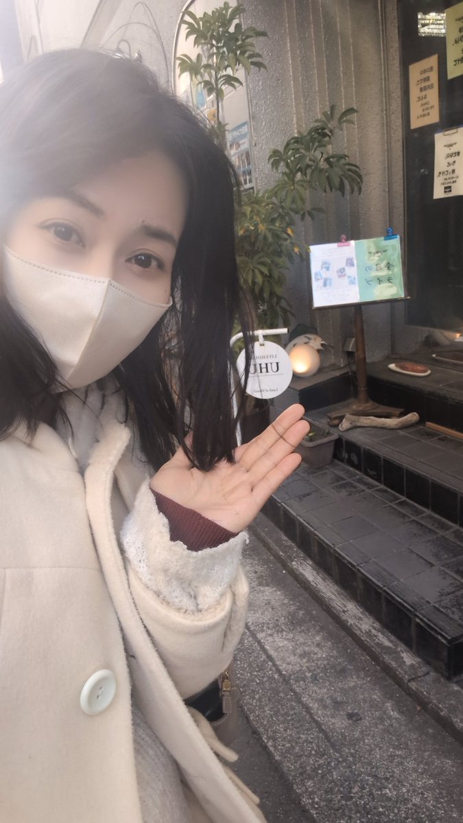 minamisayasaya's tweet photo. 静岡雪降らないって本当なんですねー！
晴れてます！

会場はこちら🍓
お待ちしております！ https://t.co/GFsrt9tjvK