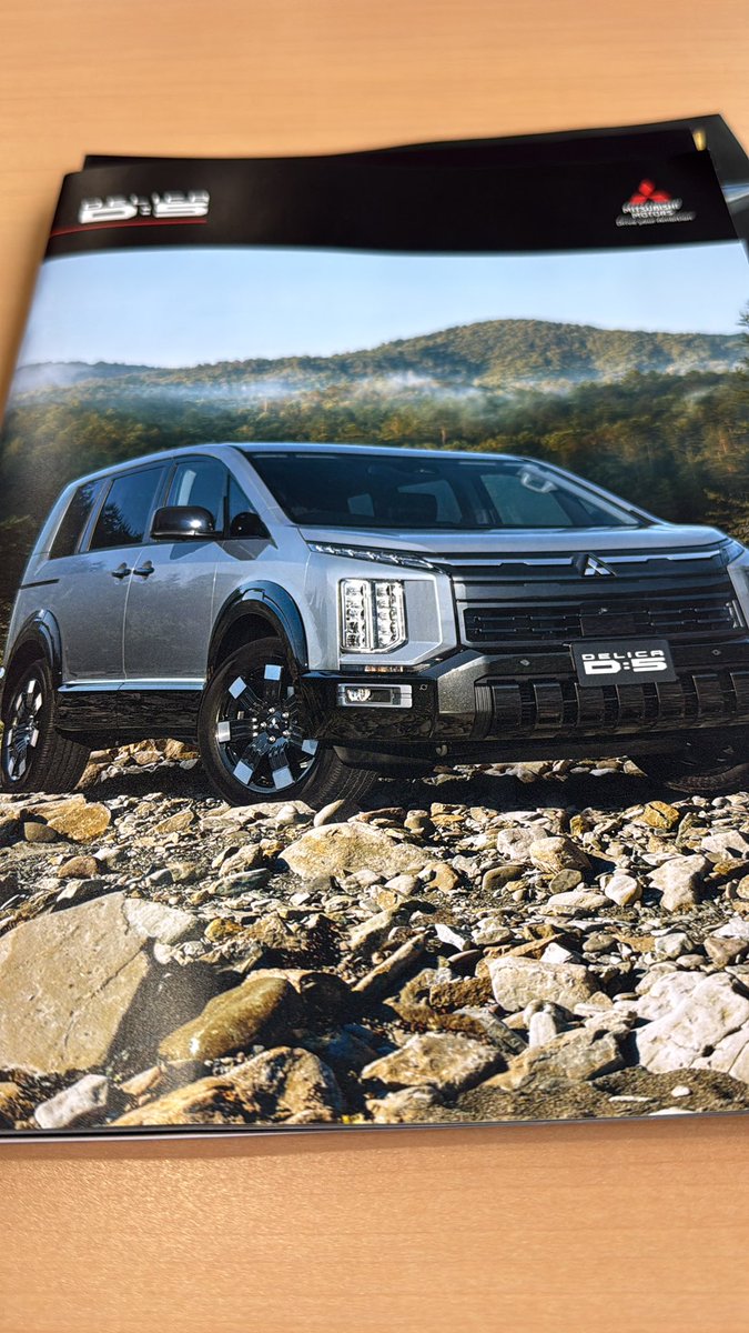 おはようです😘

三菱に最終交渉にきてます😘

この後契約します😜