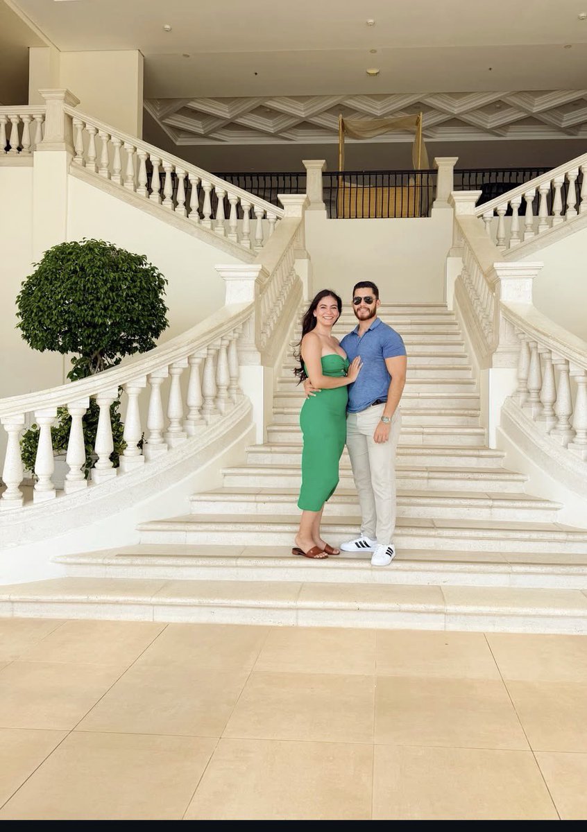 KierstenCal's tweet image. Every love story is beautiful, but ours is my favorite😍🥰🫂🍾.