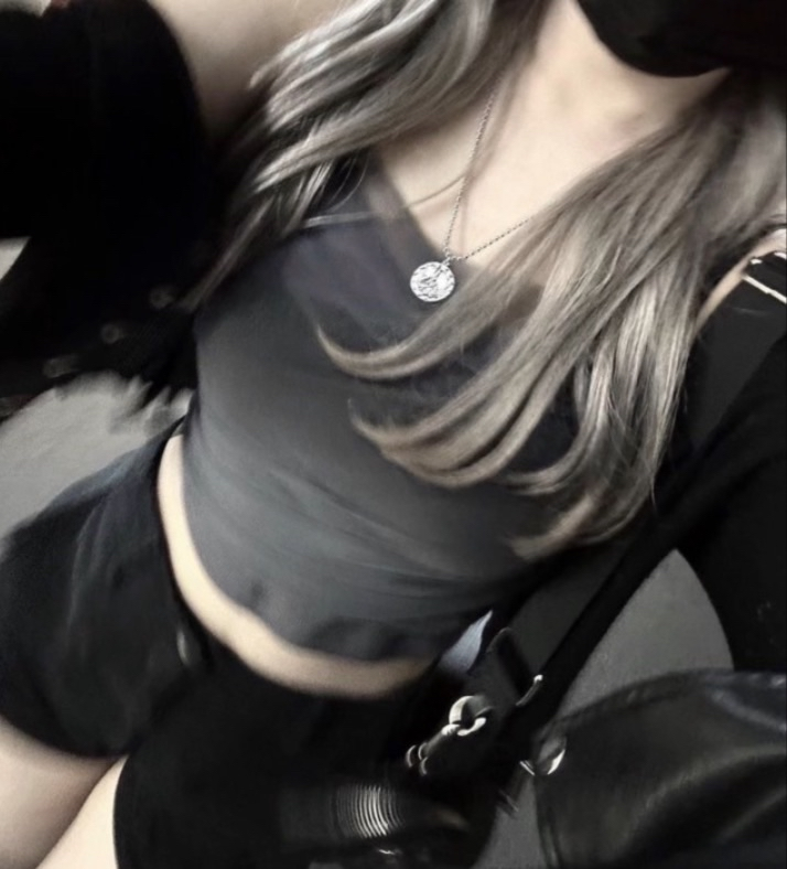 x1ytt's tweet photo. 金髪ギャルに偏見ない人だけ会いたい…

寂しがり屋だしかまってちゃんだけどそれでもいいの？🥹 https://t.co/V0z11JBUZ0
