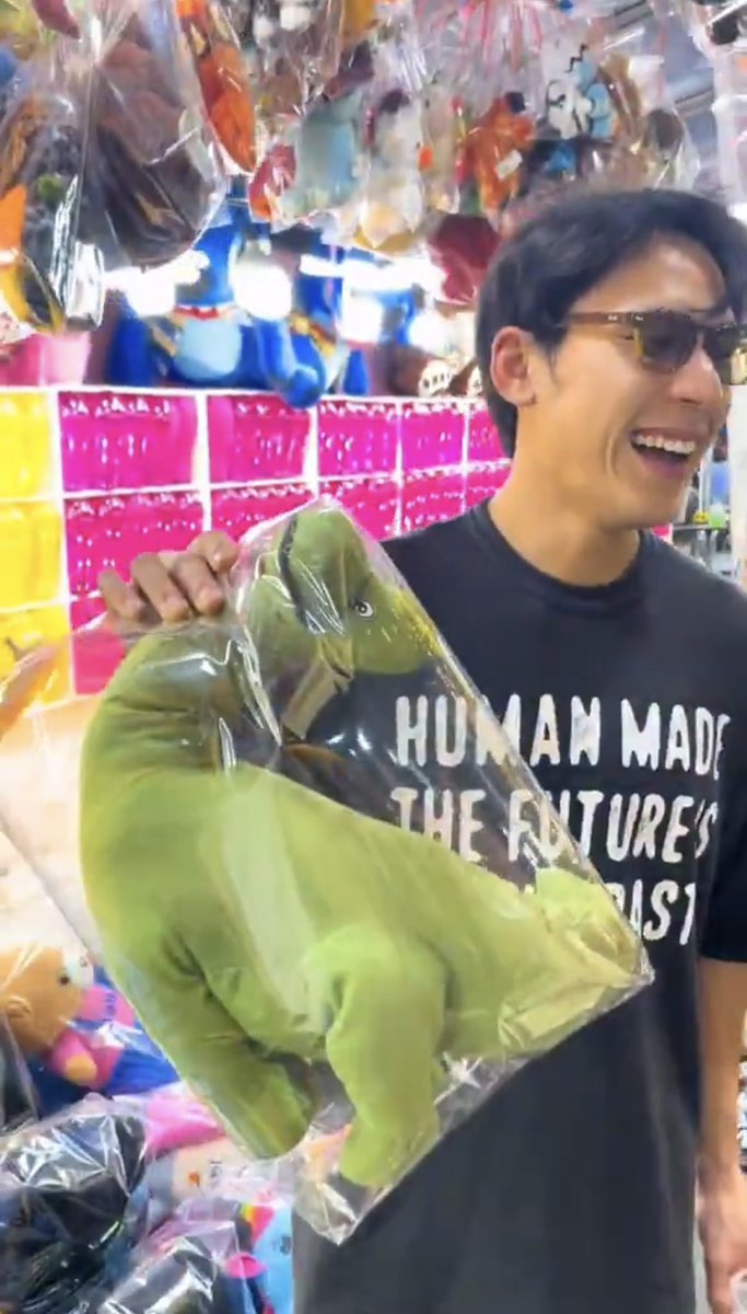 อิจฉาน้องพีคจัง มีแฟนปาโป่งเอาตุ๊กตามาให้ 😚
#PearlPeak #เพิร์ลพีค