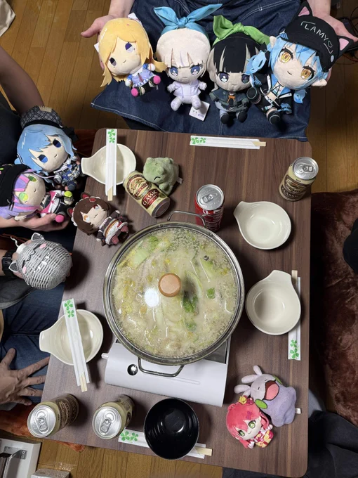 昨日から我が家でホロリス飲み会 まるけーお酒飲めないが