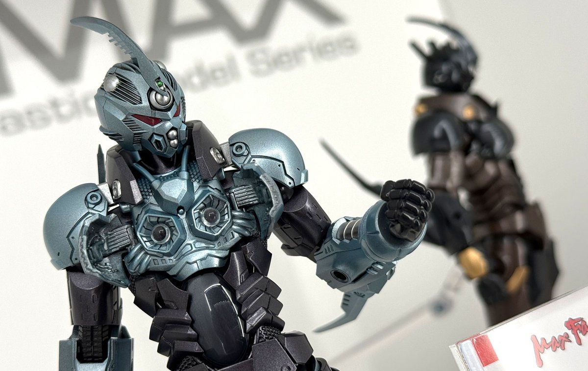 NAOKI@ティタノマキア×ガイバーコラボ第一弾予約受付中！ (@n_a_o_k_i