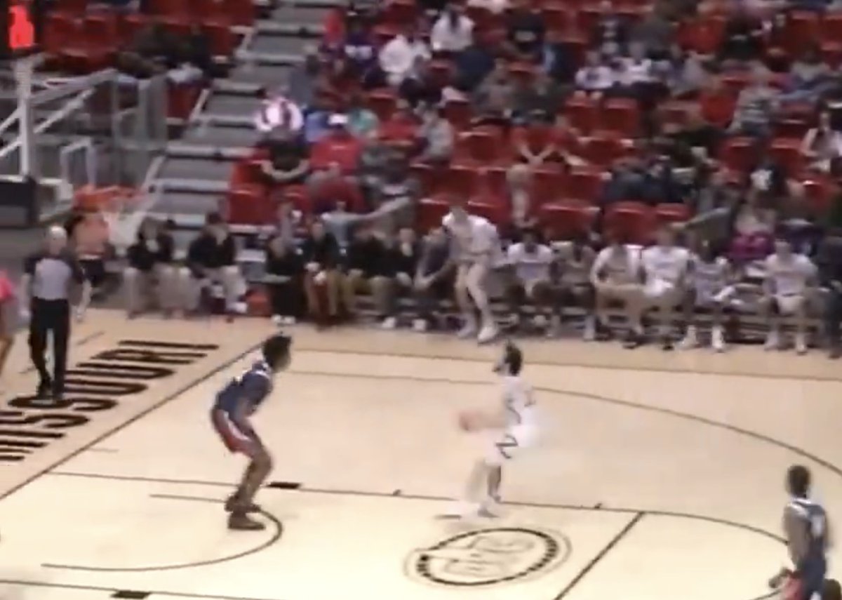 Buddy dunked a midrange jumper 😭 OFF 2 FEET