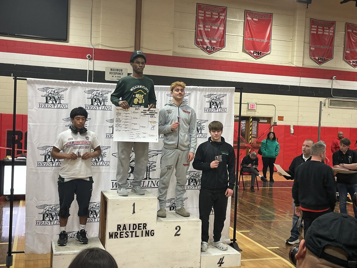 Tyler Seyda tweet media