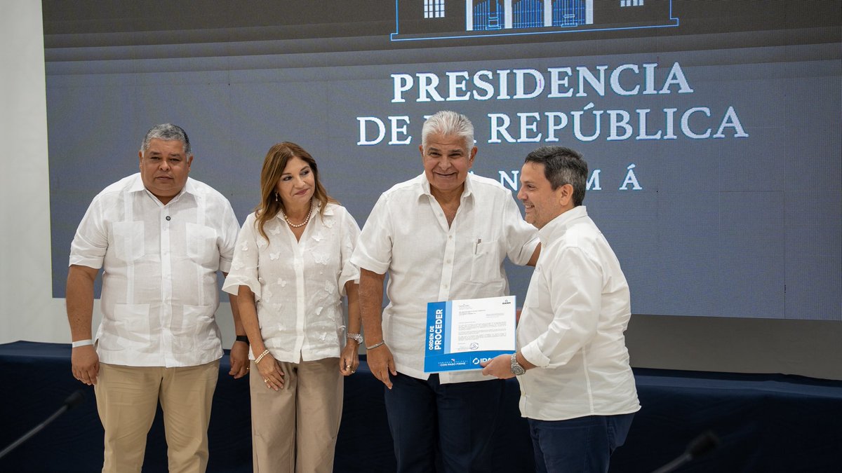 El Gobierno avanza en la rehabilitación de La Planta Potabilizadora de Farallón para garantizar un servicio más confiable a más de 2,500 residentes y a miles de visitantes que llegan a esta zona que crece con fuerza. Con la entrega de la orden de proceder de este proyecto, se