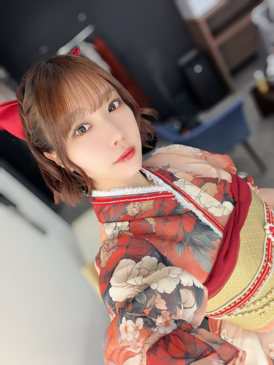 「BanG Dream! Special LIVE in TAIPEI」
の開催が決定しました！！

Poppin'Partyは4/12に出演します✨

どんな時も、その日だけしかない特別な、来てくれるみなさんにとってスペシャルになれるような公演を目指してがんばります🎶✨

#バンドリ