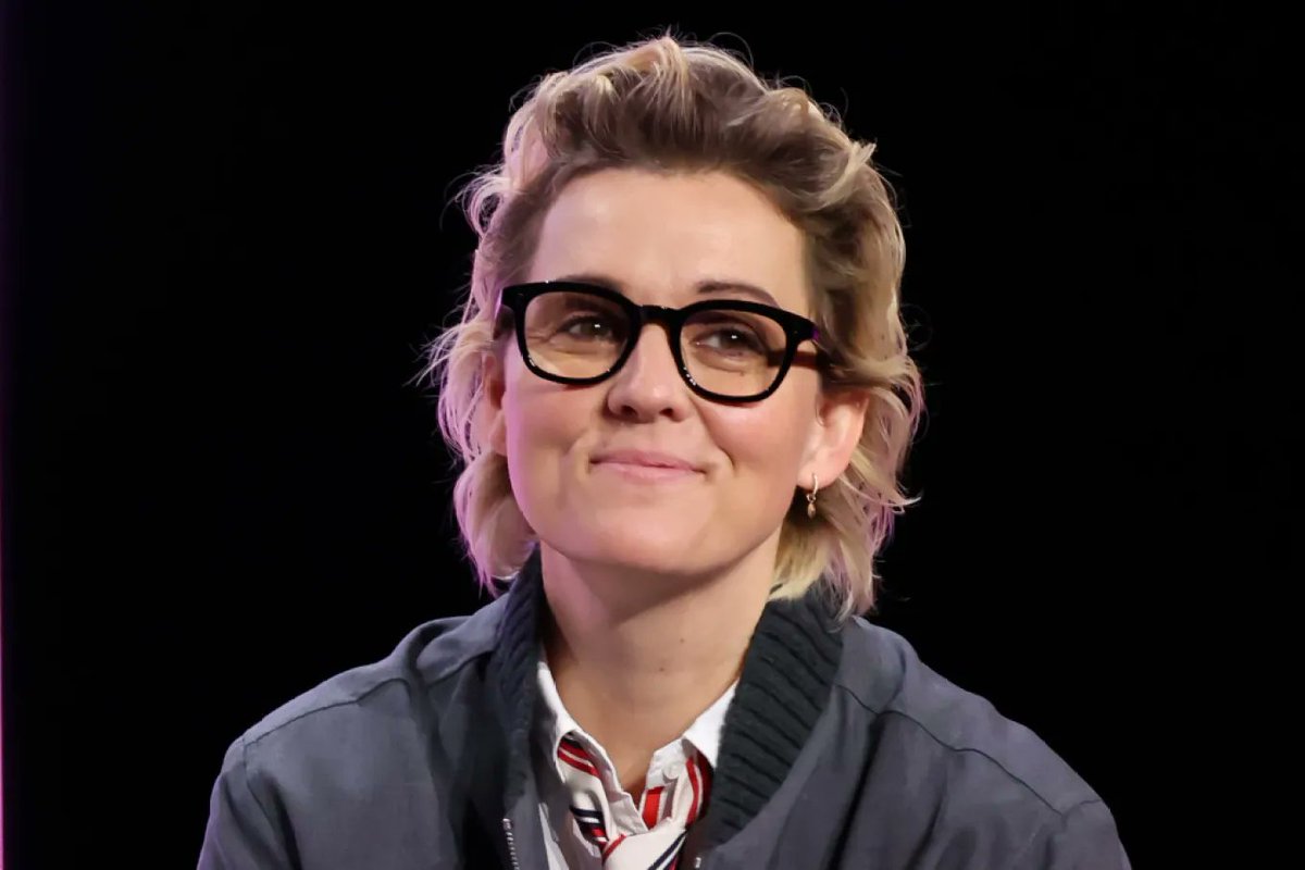 Brandi Carlile on singing “America the Beautiful” at the #SuperBowlLX :

 "The through line to being queer and being a representative of a marginalized community and being put on the largest stage in America to acknowledge the fraught and tender hope that this country is based