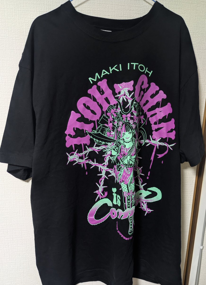 伊藤ちゃんTシャツも 先行物販でゲットして お渡し会に着ていくと ご