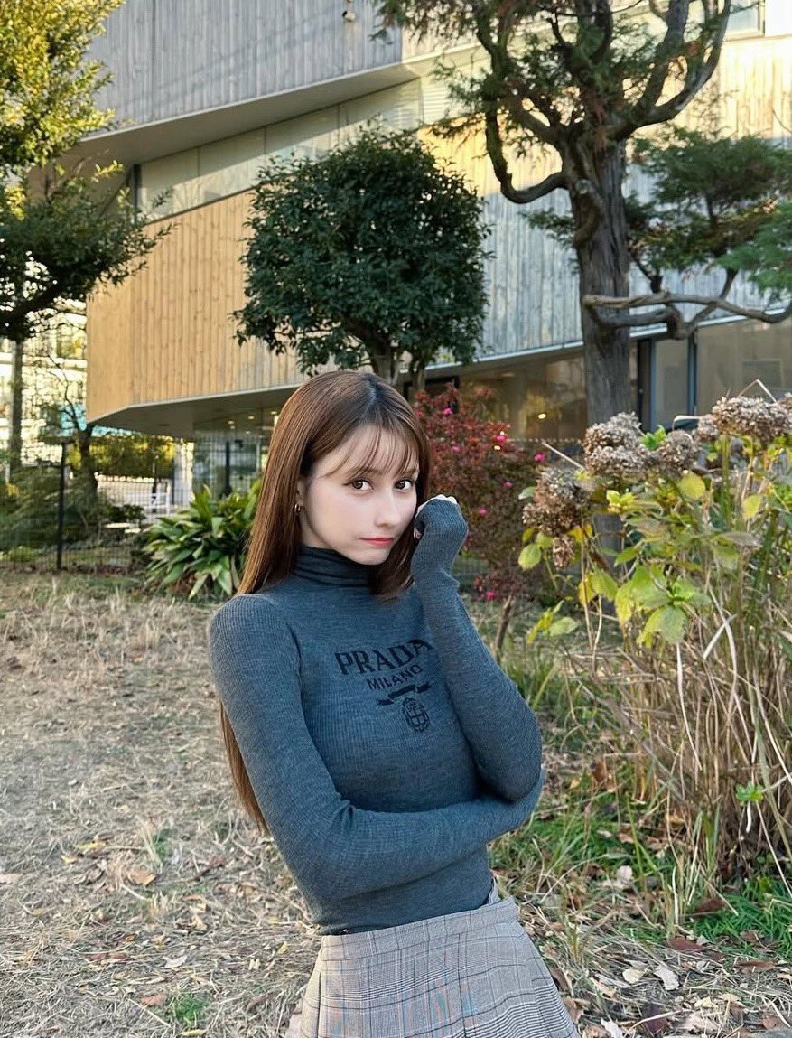 Mayochan_025's tweet photo. ダレノガレ様の私服が好きすぎるჱ̒ˆT ˙̫ Tˆ🩶🩶 https://t.co/LAAEmUcMky