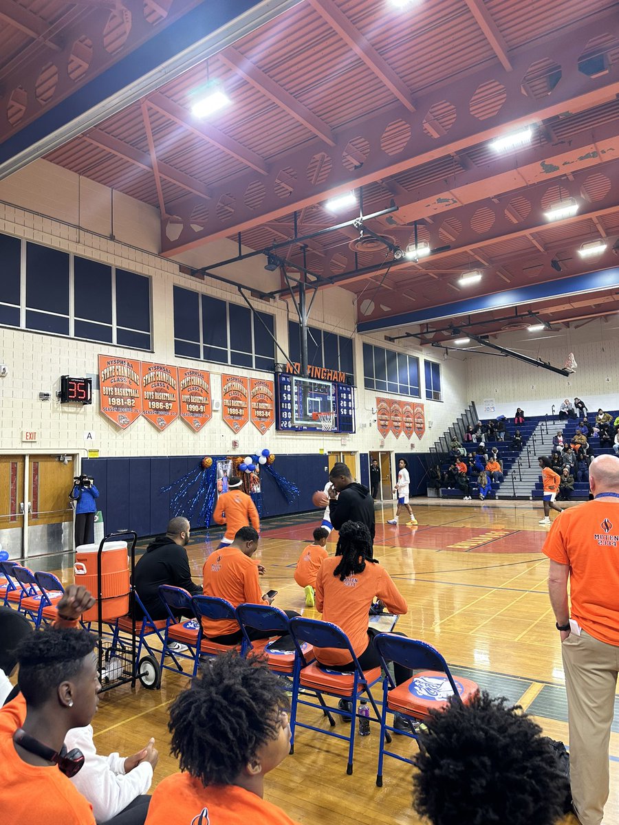 Coach Robert Harris tweet media