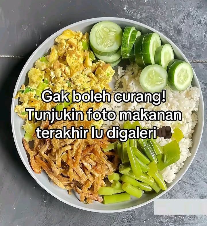 Ketawa itu GRATIS 🛩 tweet media