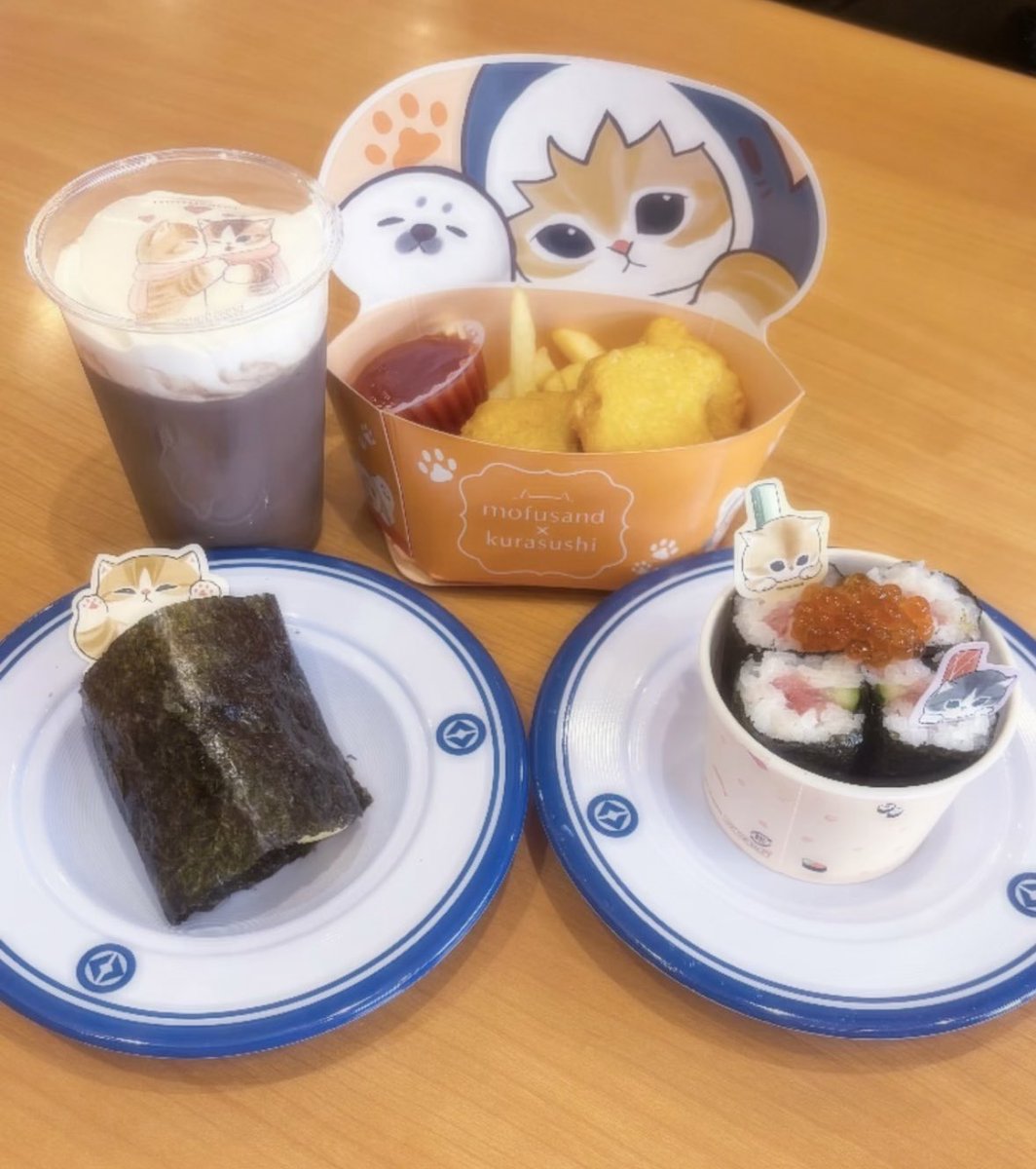 vch_xz's tweet photo. くら寿司行ってきた🍣✨
コラボメニューどれも美味しすぎて感動😭💞
ビッくらポンの動画もかわいくて幸せな空間だった🐈‍⬛🎀
#くら寿司 #mofusand 
 #mofusandくら寿司コラボ https://t.co/wuGEx5wg4X