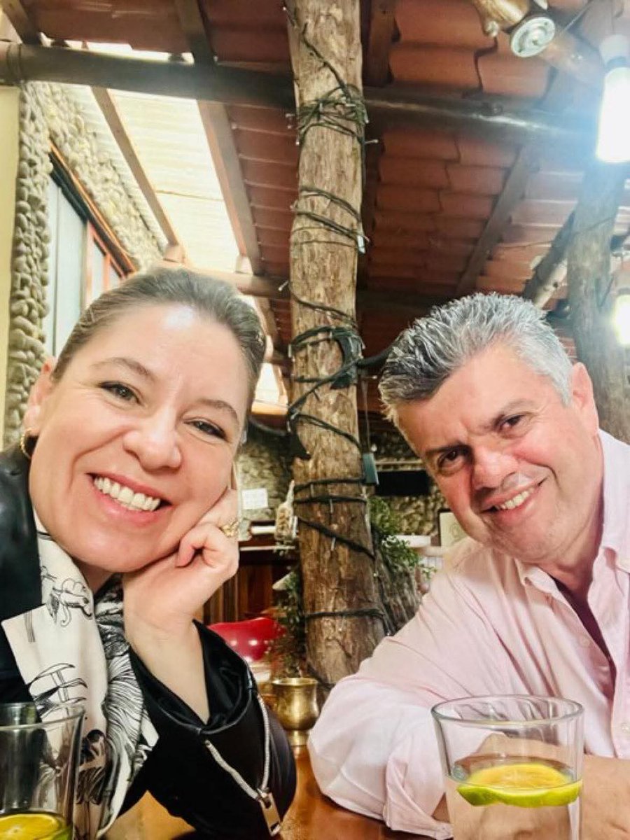 fabiovillalobo5's tweet photo. #LaCañonera🤞😎 lo dijo desde 2023!
Las vaca'das del zurdo PLN por arrodillarse y hacerle los mandados a sus camaradas del PAC y Fraude Amplio, van a terminar por desaPACrecer en 2030
Mucho ojo con el FA ! https://t.co/pu5l35ybeS