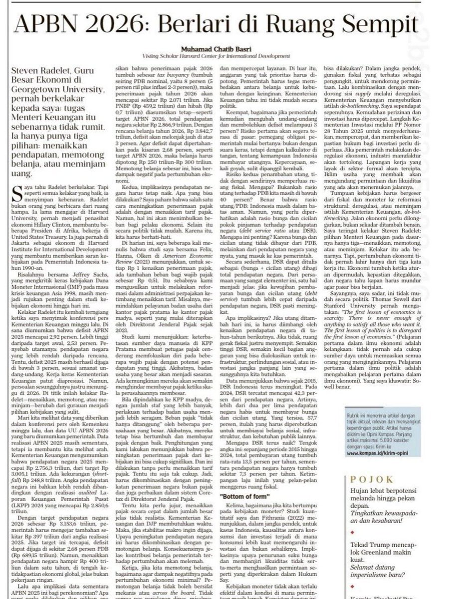 APBN 2026: Berlari di ruang sempit.

Ratio pengeluaran di APBN 2026:

= 43% bunga + cicilan utang
= 8.5% BGN (program MBG)
= 5.9% TNI
= 4.6% Polri
Total = 62%

Sisanya 38% buat seabreg pos lainnya. 

Beban bayar utang 43%!!

Why?

Sejak 2015, beban cicilan utang naik 13% per