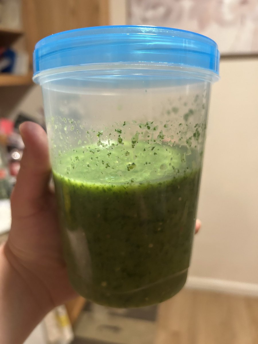 Lee’s Reviews tweet media