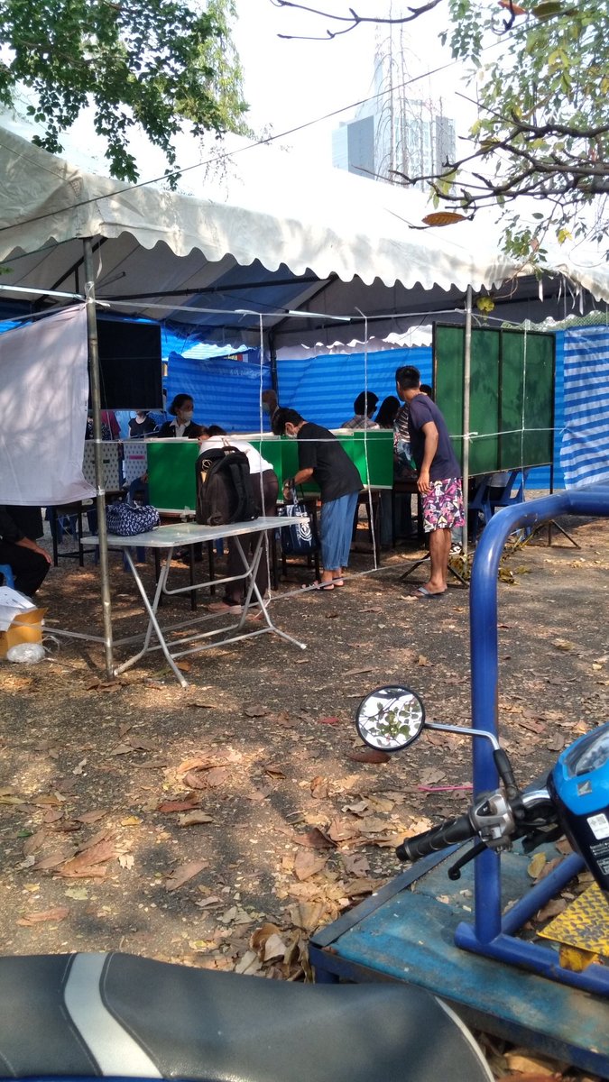 ViboonVb's tweet photo. ทำไปได้ https://t.co/8HcagbBEZh