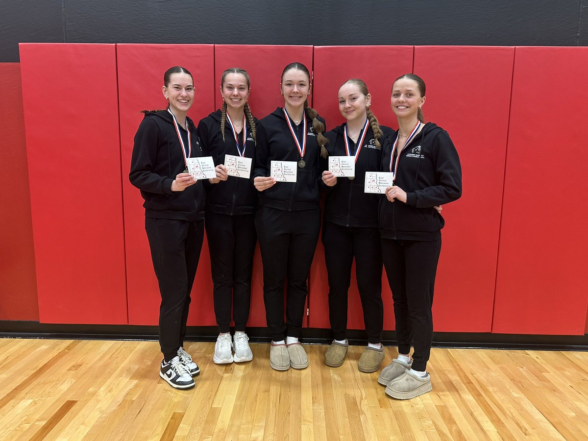 EM Lady Knights Volleyball tweet media