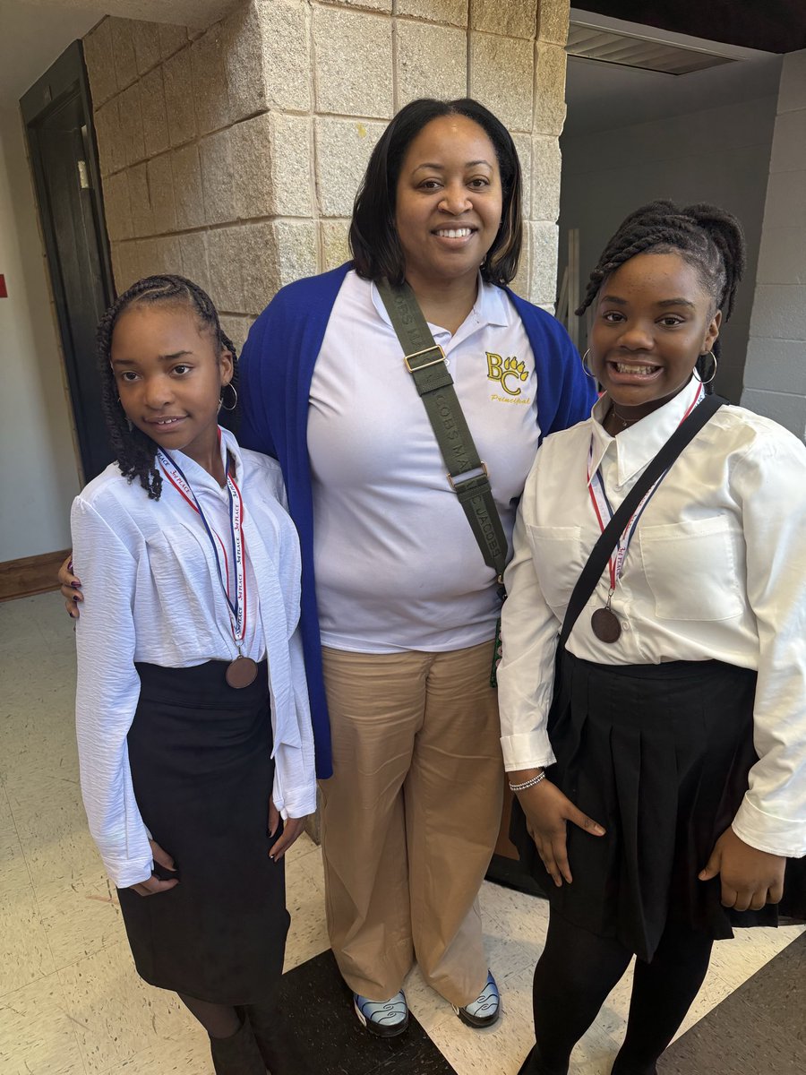 Armstrong_BCMS's tweet photo. BCMS scholars showed up and showed out at today’s FCS Science Fair. We had multiple 1st, 2nd, and 3rd place winners. We also have a scholar advancing to the state fair. Being a scientist is “The Bear Way”. @BearCreekMS @Mathematic_Jem @LewisJustyce https://t.co/rMtLc9evrO