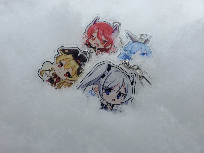 うちの子雪遊び 