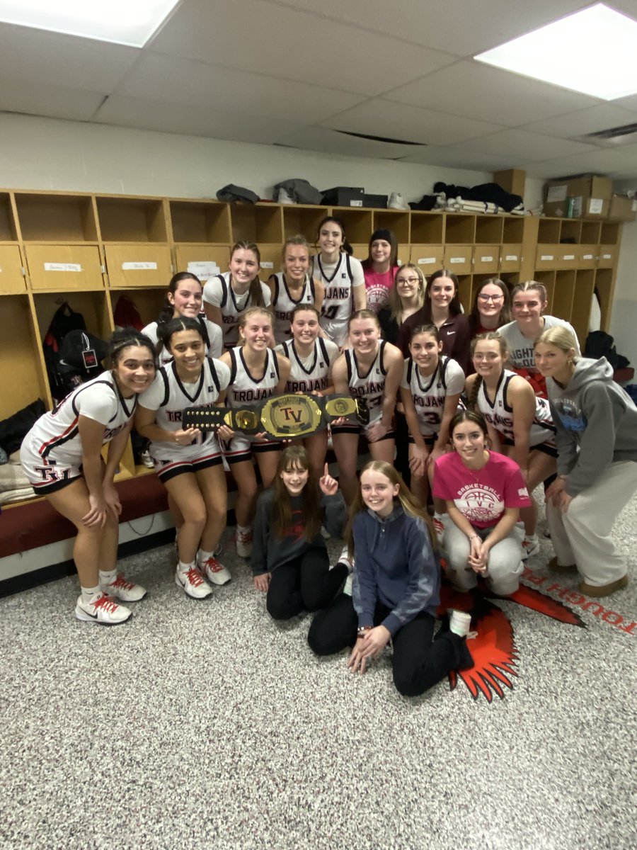 TV Lady Hoops tweet media