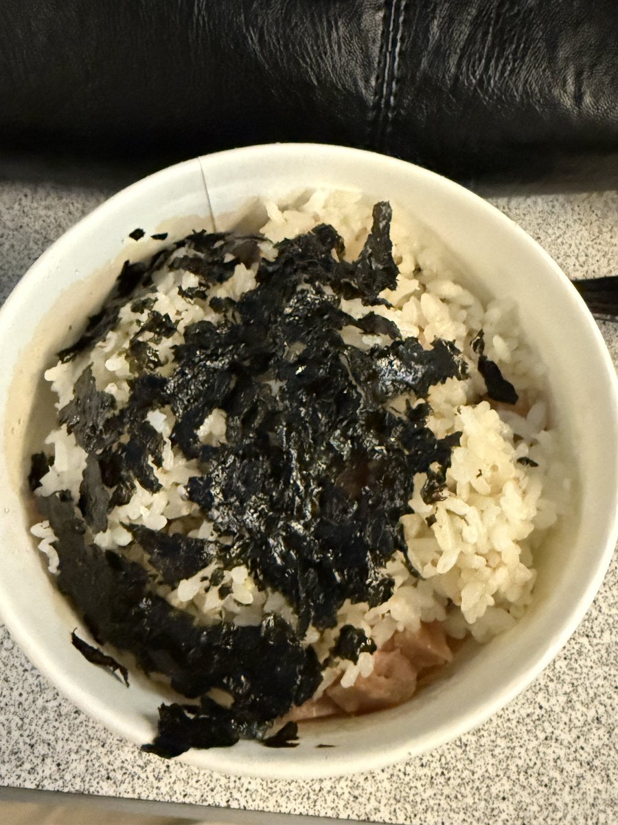 할미일상 tweet media