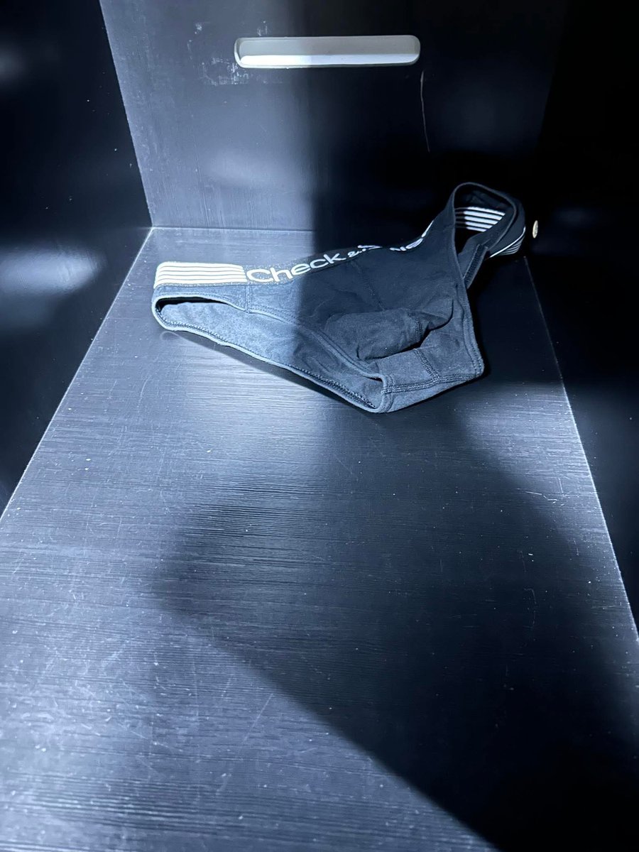 Ê nha…Hôm nay bốc trúng phải sít rịt hay sao nha.Vãi cả hồn mấy gymer 😞
P/s của ai thì đến mà lấy dùm cái nhé.